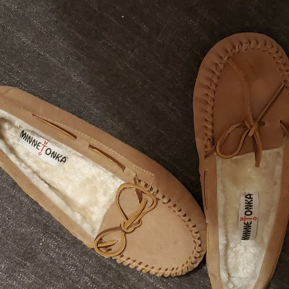 Slippers - Picture 2 of 2